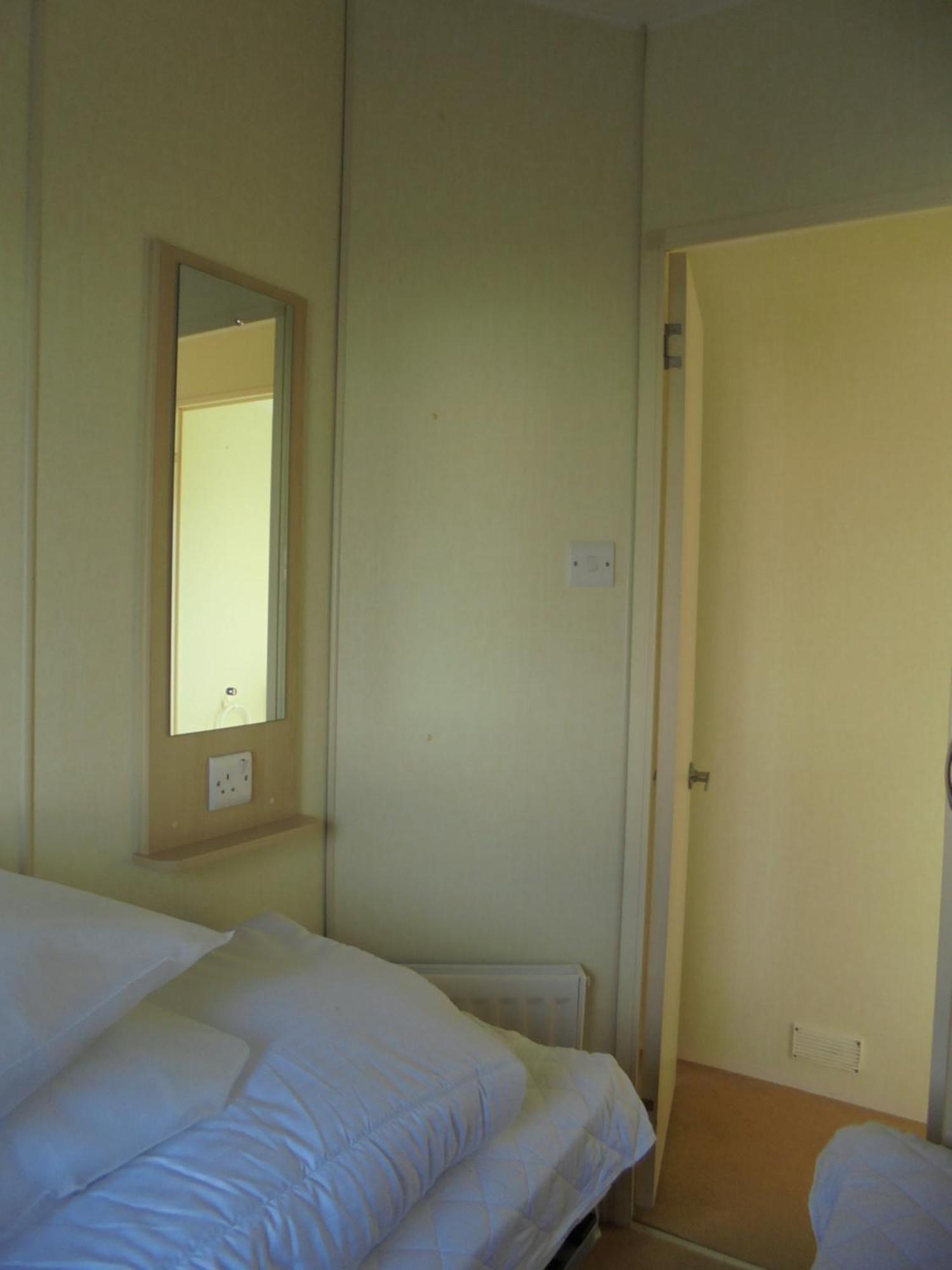 Sealands Everglade Ii:- 6 Berth, Central Heated Access To The Beach Инголдмелс Экстерьер фото