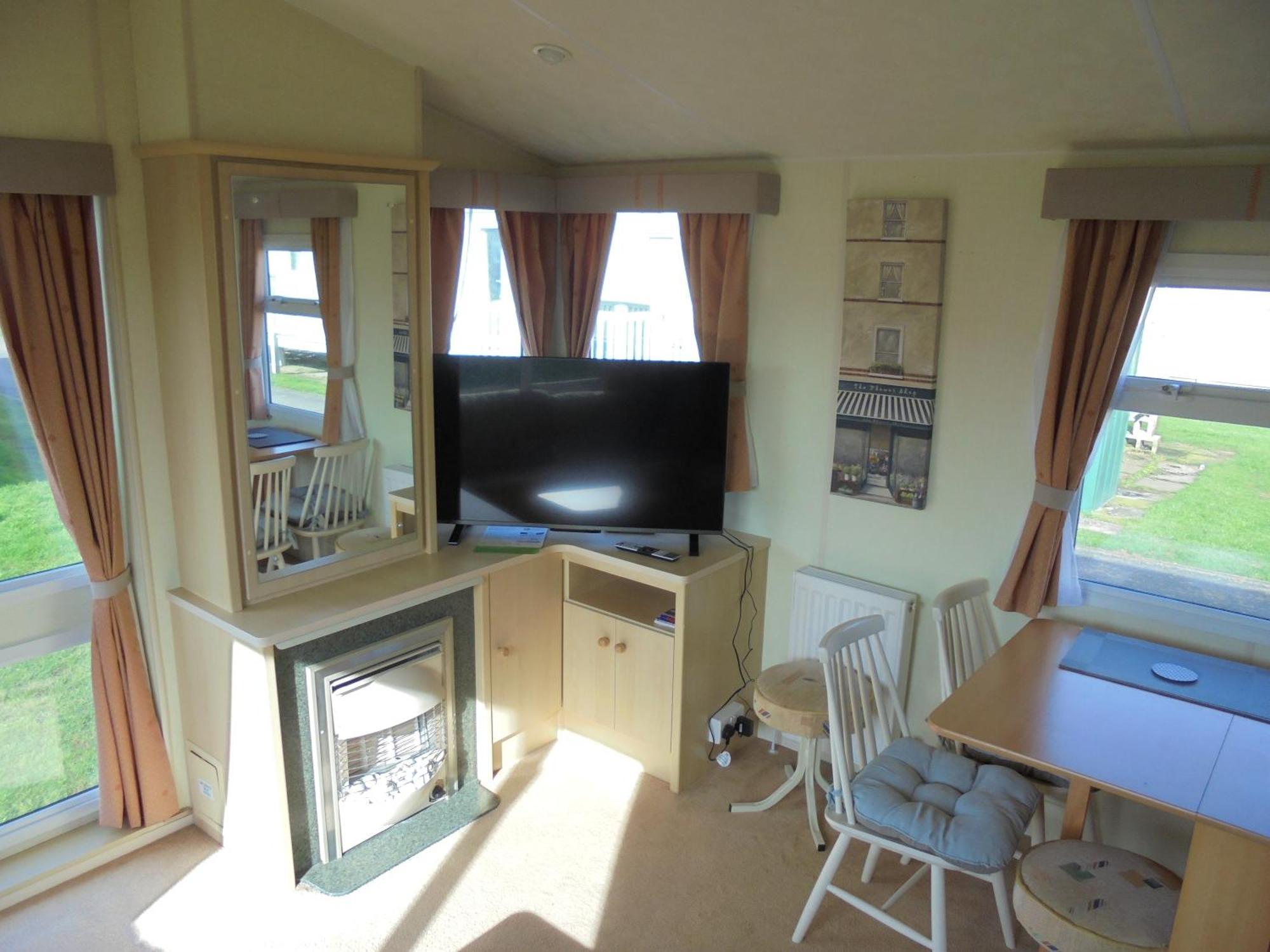 Sealands Everglade Ii:- 6 Berth, Central Heated Access To The Beach Инголдмелс Экстерьер фото